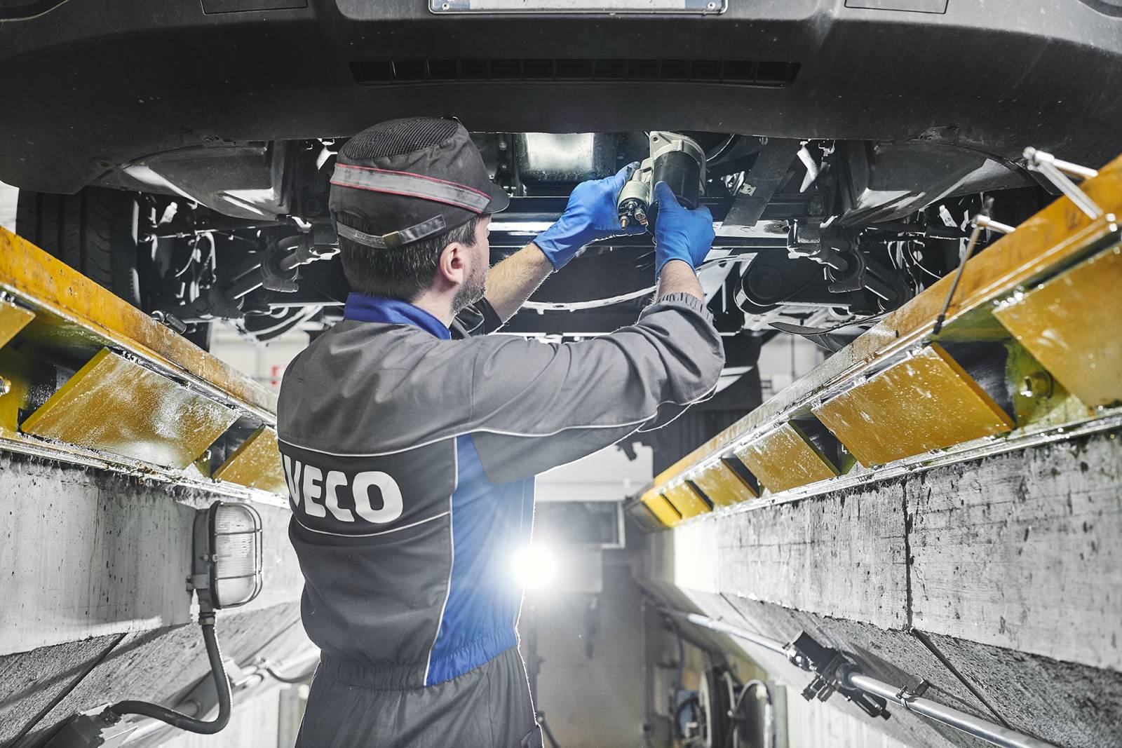 Acheter des pièces détachées pour camions-bennes et véhicules Iveco Épinal