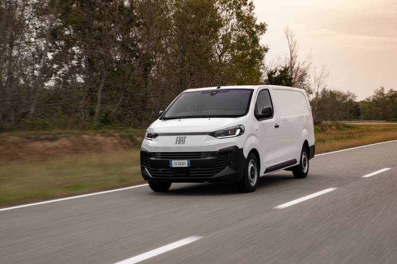 Utilitaire Fiat scudo en circulation à Metz