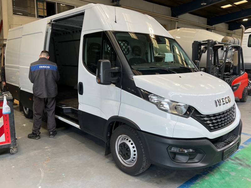 technicien utilitaire Fiat et Iveco Lorraine
